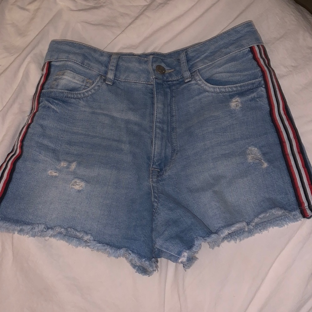 forever 21 striped shorts